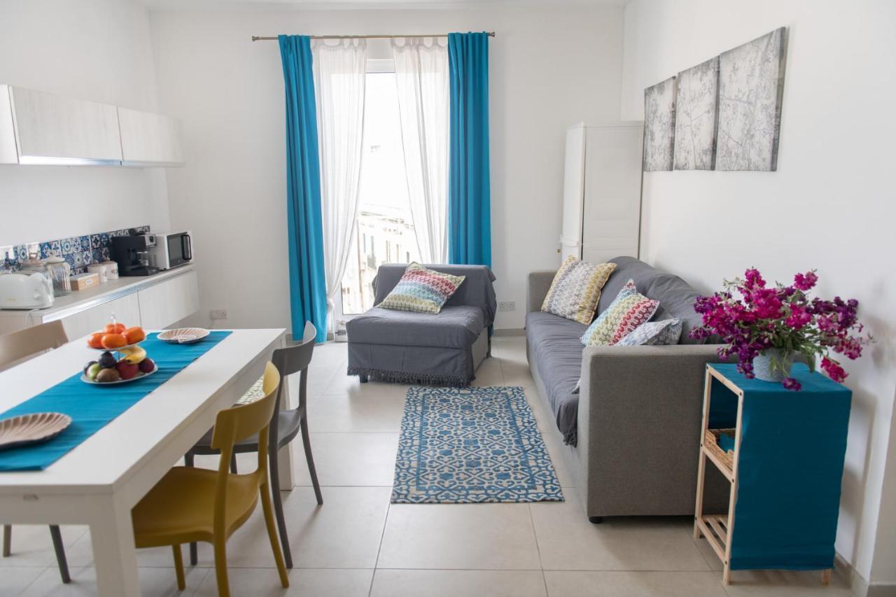 Sliema, Villa Savoia Luxury Apartment For 5 Guests Gzira Eksteriør bilde