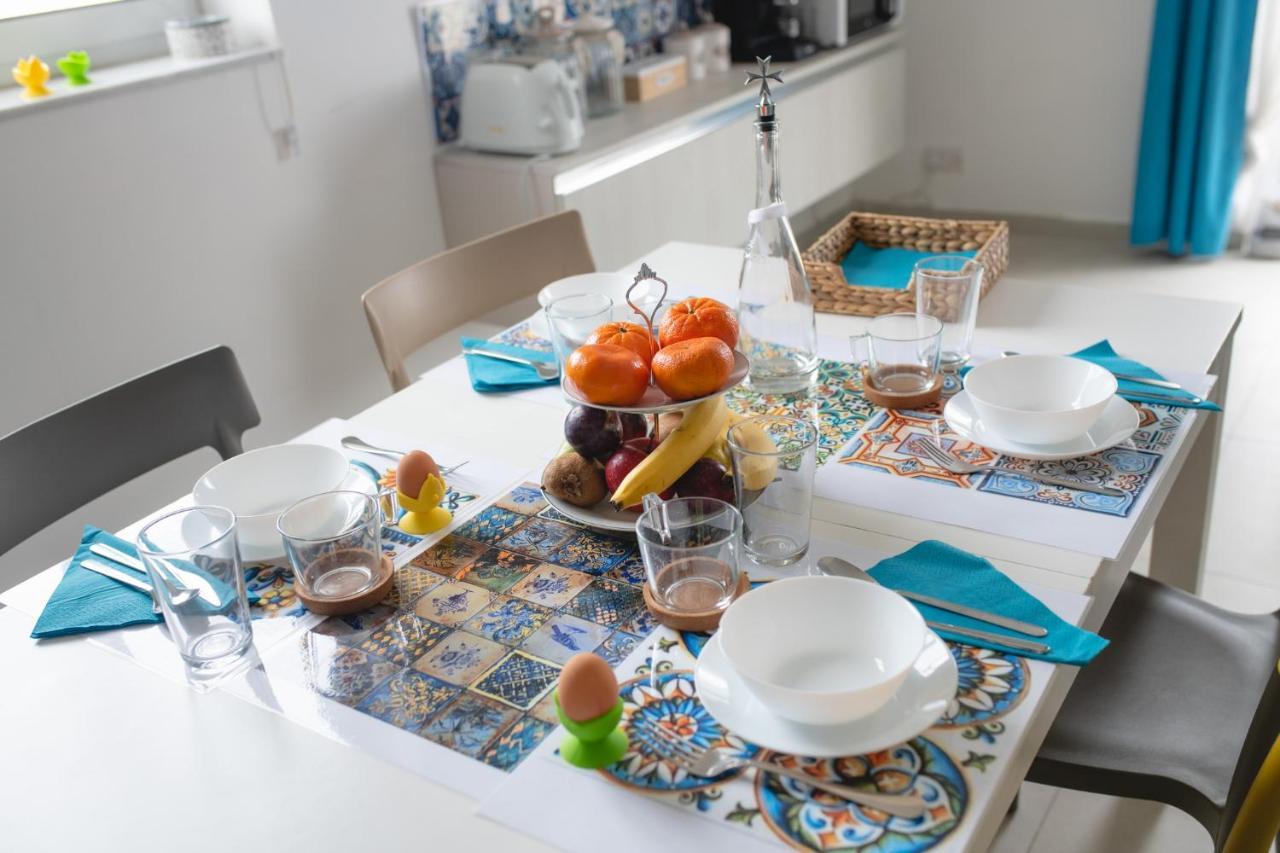 Sliema, Villa Savoia Luxury Apartment For 5 Guests Gzira Eksteriør bilde