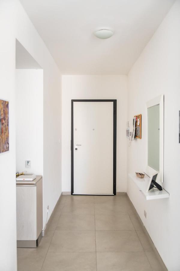Sliema, Villa Savoia Luxury Apartment For 5 Guests Gzira Eksteriør bilde