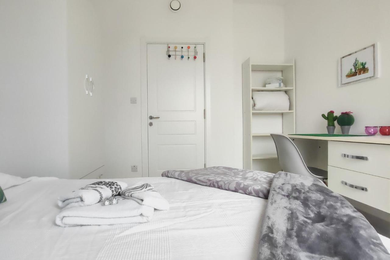 Sliema, Villa Savoia Luxury Apartment For 5 Guests Gzira Eksteriør bilde